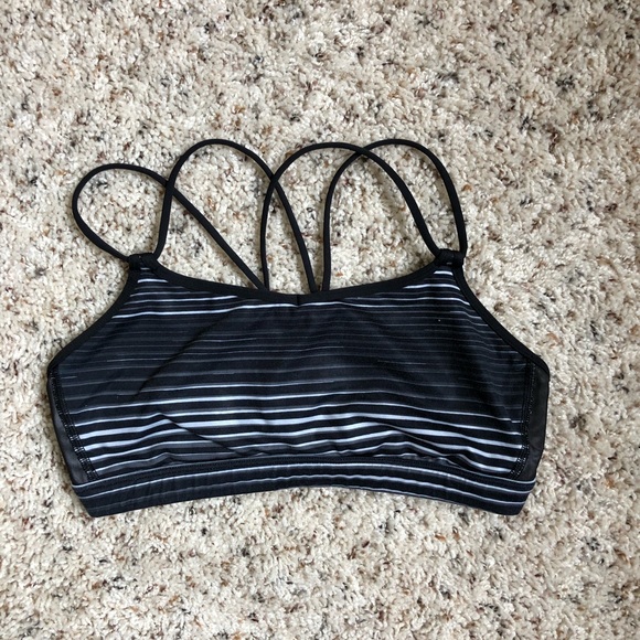 lululemon athletica Tops - Lululemon Sports Bra
